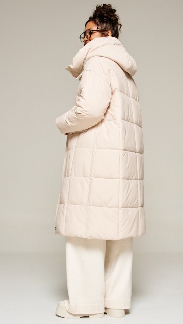 Beautiful&Free Пальто 8016 молочный фото 6